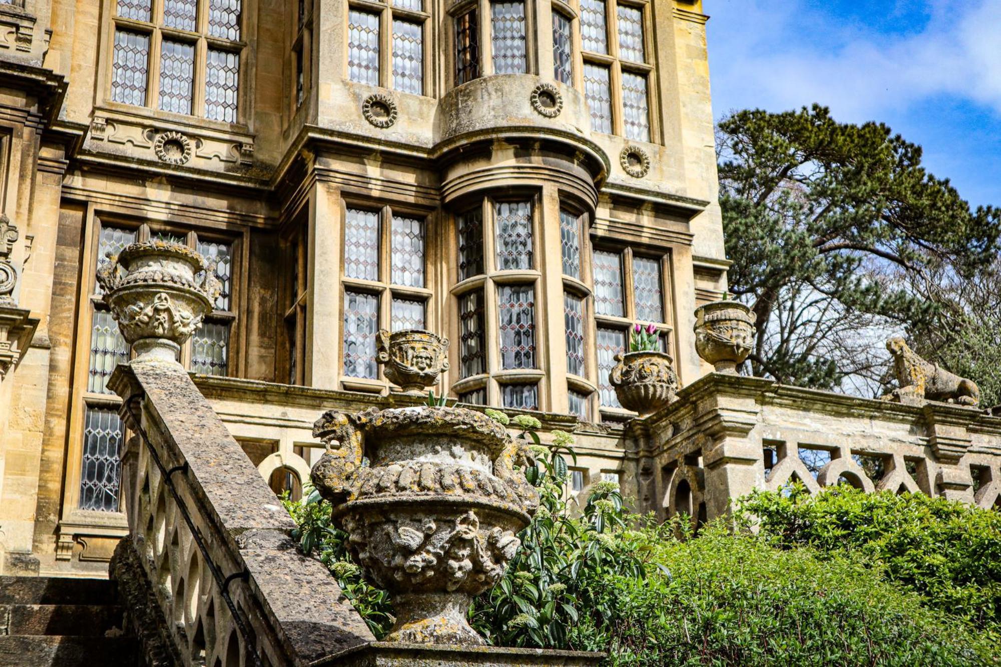 The Hall - Historic Grade I-Listed Jacobean Mansion Брадфорд на Аэвен Экстерьер фото
